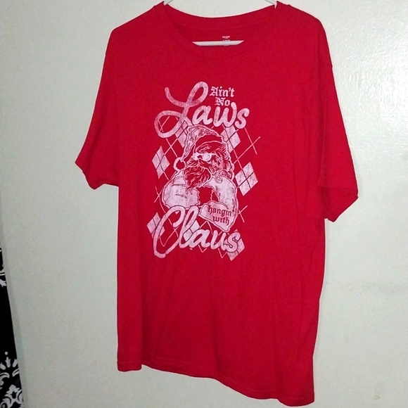 ✨️ Mens Christmas Tshirt ✨️ - Picture 1 of 1